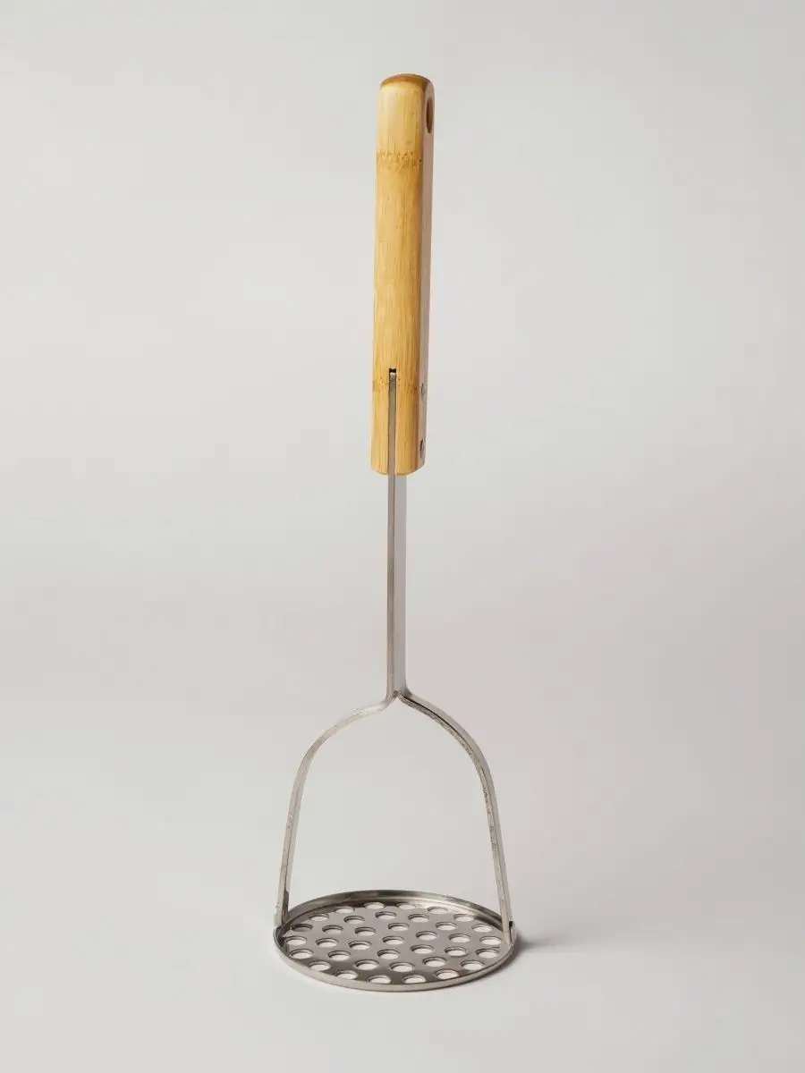 Толкушка с деревянной ручкой 29см.