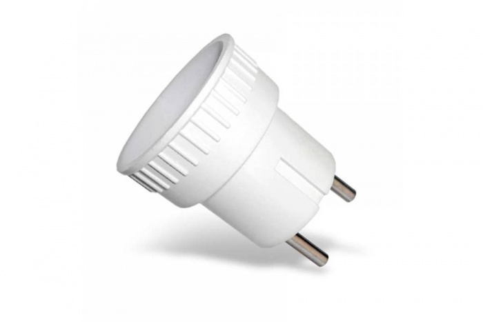 Переходник электрический белый (розетка б/з - SHUKO) 6А 250В