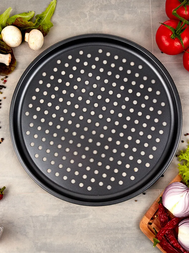 Форма для пиццы 33 см, перфорированная, антипригарная, круглая.