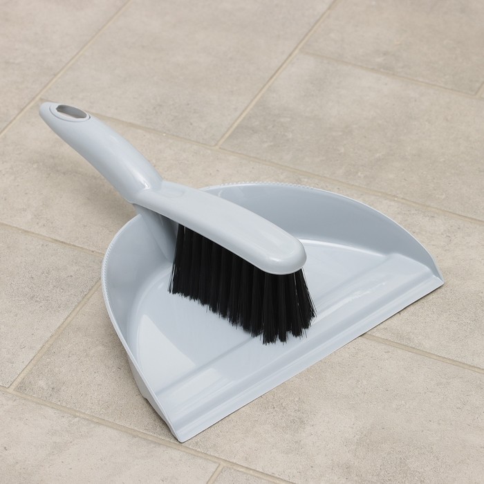 Совок с щеткой сметка цвет микс.