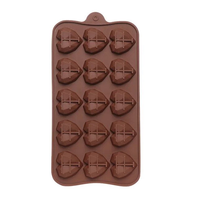 Форма для шоколада силикон " Алмазные сердечки" 15 ячеек, 20,5 × 10,5 × 1,5 см_small