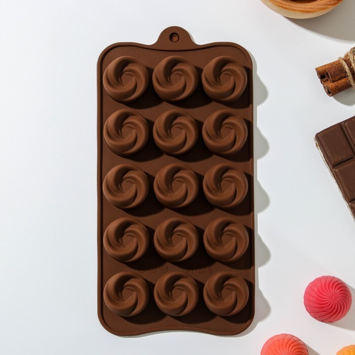 Форма для шоколада силикон "Завиток" 15 ячеек (3х2,5 см)_small