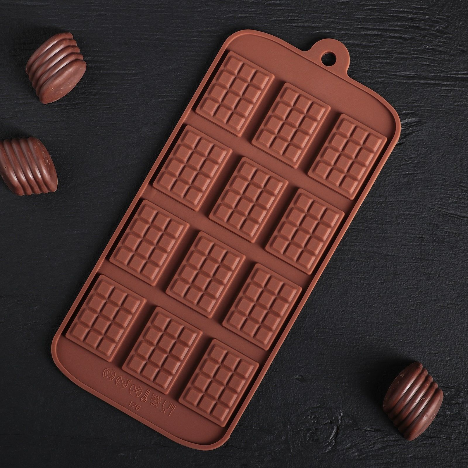 Форма для шоколада силикон "Плитка-1" 12 ячеек (3х2,5 см)_small